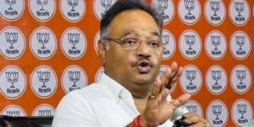 राजनीतिक प्रतिशोध में हुई चंद्रनाथ की हत्या, TMC को चेतावनी देकर गरजे शमिक भट्टाचार्य