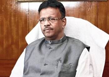 तृणमूल को एक और बड़ा झटका! मेयर पद छोड़ना चाहते हैं फिरहाद हकीम