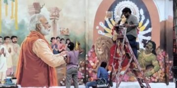 चोरबागान दुर्गा पूजा समिति ने PM मोदी को समर्पित बनाया विशाल म्यूरल