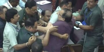 पश्चिम बंगाल विधानसभा में हंगामा: टीएमसी विधायक कुणाल घोष निलंबित