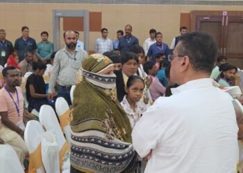 तारातला पीड़ितों के परिवार को CM ने दी क्षतिपूर्ति