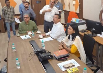 मुख्यमंत्री का स्वास्थ्य भवन में औचक निरीक्षण, सरकारी अस्पतालों के लिए किए कई बड़े ऐलान