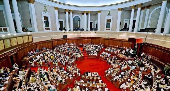 पश्चिम बंगाल PAC गठन: TMC के दो गुटों ने पेश किए अलग-अलग नाम, अध्यक्ष के ऐलान पर टिकी निगाहें