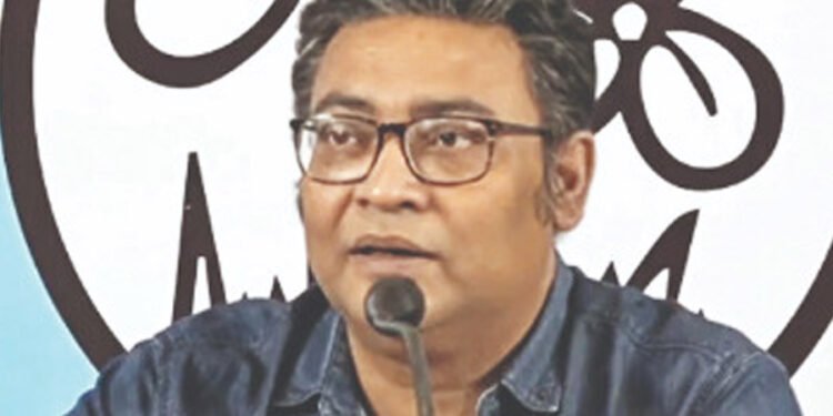 राज्य के पूर्व मंत्री इंद्रनील सेन पर जबरन वसूली और भ्रष्टाचार काआरोप, हो सकती है गिरफ्तारी