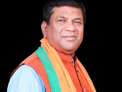 पश्चिम बंगाल विधानसभा में दूसरे दिन भी हंगामा: ‘कलंकजनक’ टिप्पणी पर स्पीकर से भिड़े कुणाल घोष