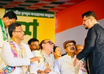 शहीद दिवस रैली में ऋतव्रत गुट ने साधा कालीघाट तृणमूल कांग्रेस पर निशाना