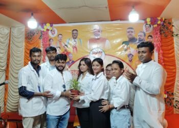 जादवपुर में भाजयुमो ने लगाया निःशुल्क स्वास्थ्य जांच शिविर