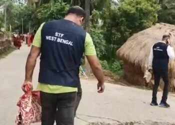 ISI से जुड़ा पाकिस्तानी नागरिक गिरफ़्तार