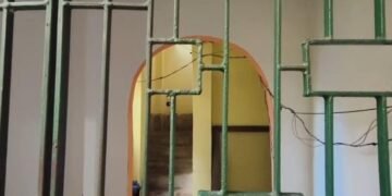 बागुईआटी में घर के अंदर युवक की हत्या और लूट