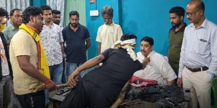 पार्टी ऑफिस में तोड़फोड़ के बाद भी अनुव्रत मंडल ने नहीं कराई शिकायत, पुलिस ने तीन युवकों को रात में छोड़ा