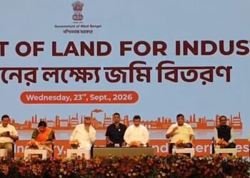 पूजा से पहले बंगाल की नई इंडस्ट्रियल पॉलिसी, CM सुवेंदु का बड़ा ऐलान