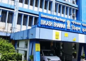 ICT कंप्यूटर शिक्षक बेरोजगार, पूजा से पहले विकास भवन अभियान
