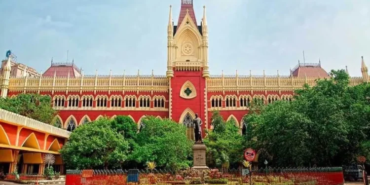 बनगांव में CPM बुक स्टॉल पर हाई कोर्ट की रोक, सभी स्टॉल हटाने का निर्देश