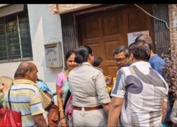दक्षिण दमदम में वार्ड कार्यालय पर कब्जे को लेकर हंगामा, BJP कार्यकर्ता हिरासत में