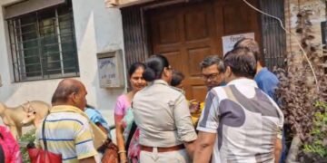 दक्षिण दमदम में वार्ड कार्यालय पर कब्जे को लेकर हंगामा, BJP कार्यकर्ता हिरासत में