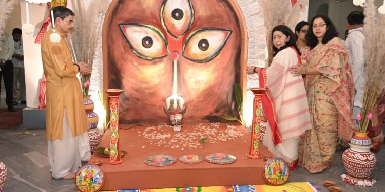 दुर्गा पूजा पर राज्यपाल आरएन रवि का संदेश, सोनार बांग्ला बनाने की अपील