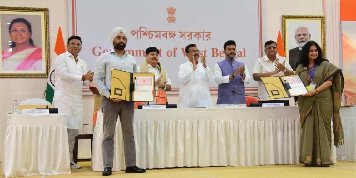 बंगाल में 4 एयरपोर्ट के लिए MoU, कोलकाता से यूरोप-इंग्लैंड की सीधी उड़ान की मांग