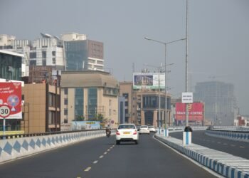 मा फ्लाईओवर पर कैमरे बताएंगे गाड़ी का फिटनेस और PUC वैध है या नहीं