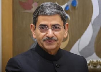 लोकभवन में राज्यपाल आर. एन. रवि से मिले 8 देशों के राजनयिक, निवेश पर चर्चा