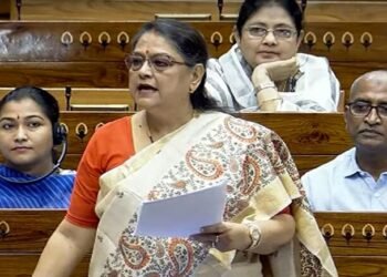 संसद की समितियों में फेरबदल: काकली घोष दस्तीदार को बड़ी जिम्मेदारी, डोला सेन बाहर